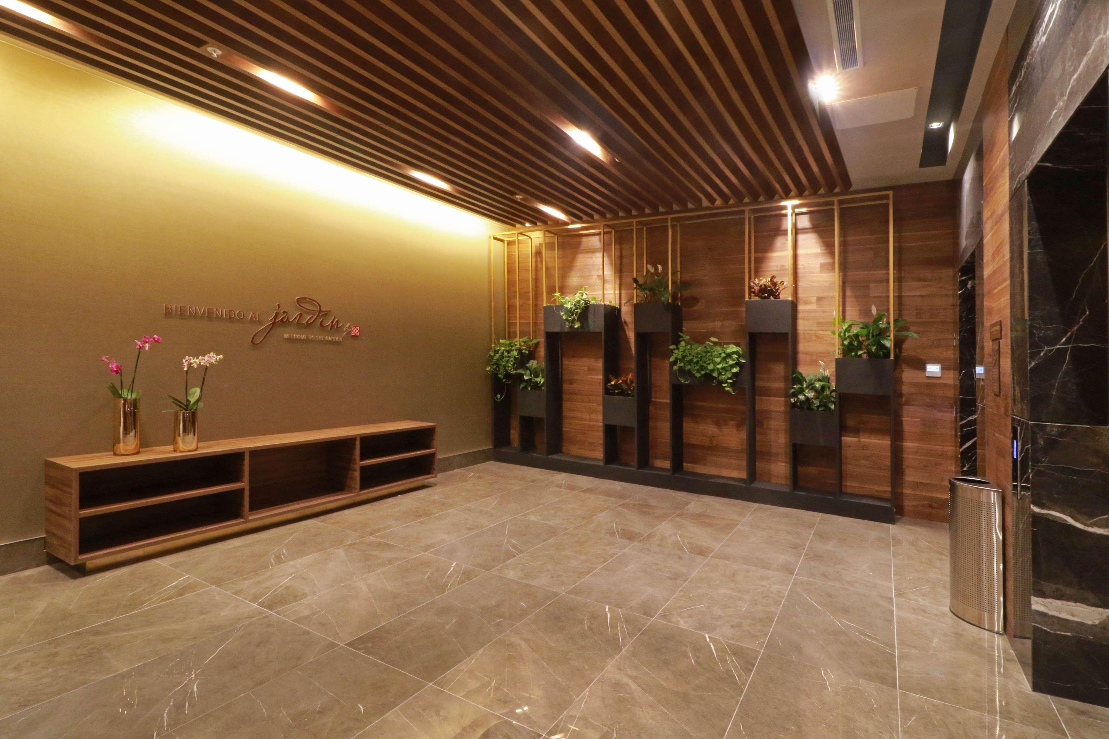 Hilton Garden Inn Monterrey Obispado Esterno foto